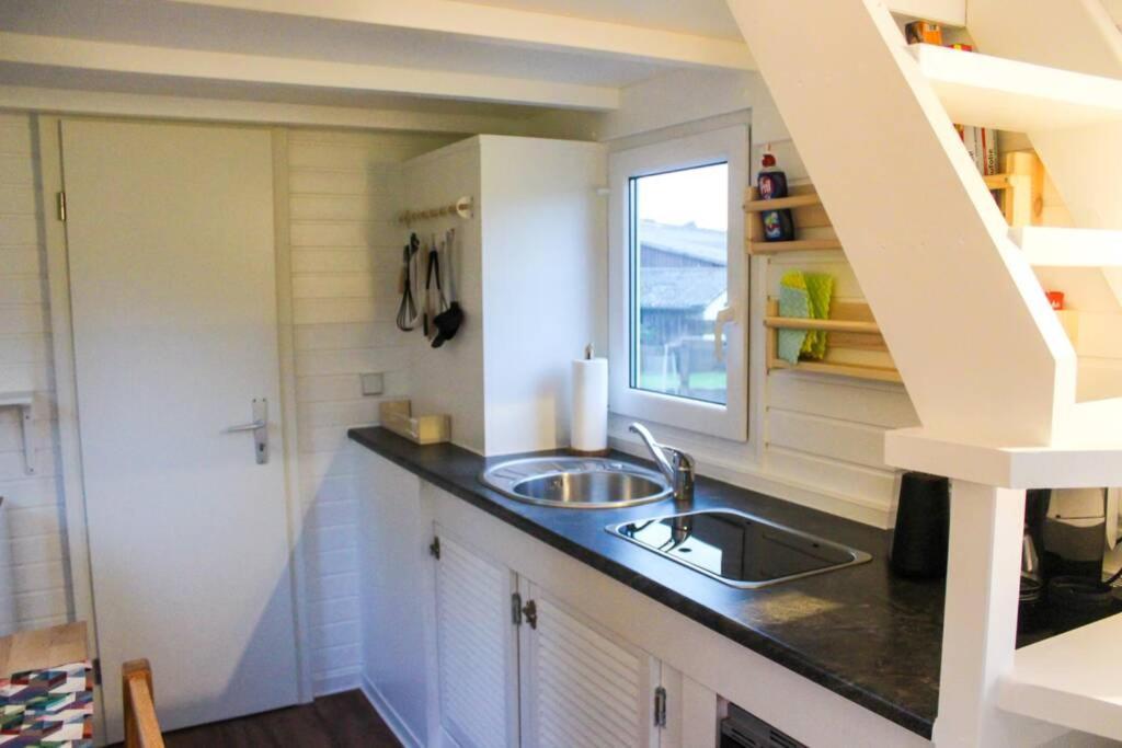 Tinyhaus Auf Annettes Kinderbauernhof บัดเลาเทอร์แบร์ก ภายนอก รูปภาพ